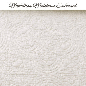 Serenity Ivory Victorian Scalloped Medallion Floral Pure Solid Cotton Reversible Quilt  Bedding Set