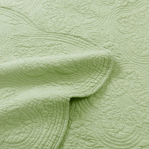 Serenity Green Victorian Scalloped Medallion Floral Pure Solid Cotton Reversible Quilt Bedding Set