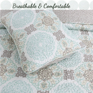 Light Green Damask 3-Piece Reversible Quilt Bedding Set