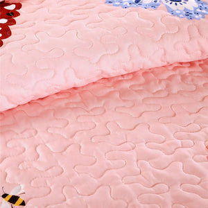 Butterflies Flutter Pink Girl Print Reversible Quilt Bedding Set