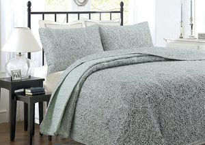 Ombre Leaf Sage Forest Green Medallion 3- Piece Reversible Quilt Bedding Set