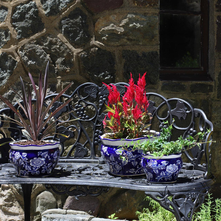 Blue and white spring garden planter set