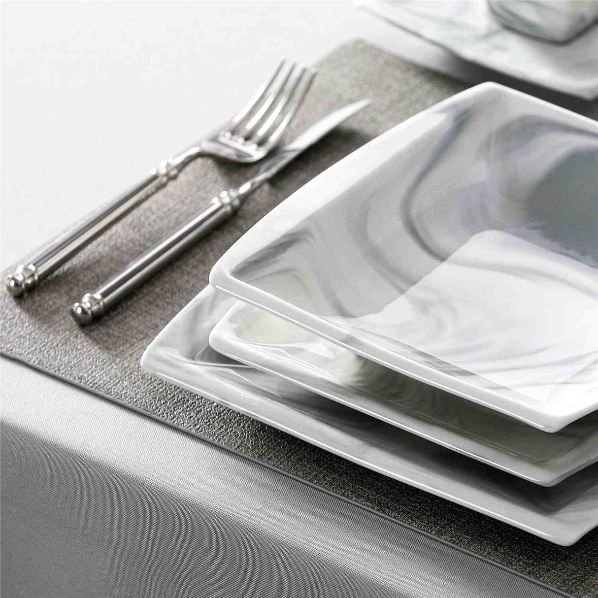 Blance 30 Piece Dinnerware Set