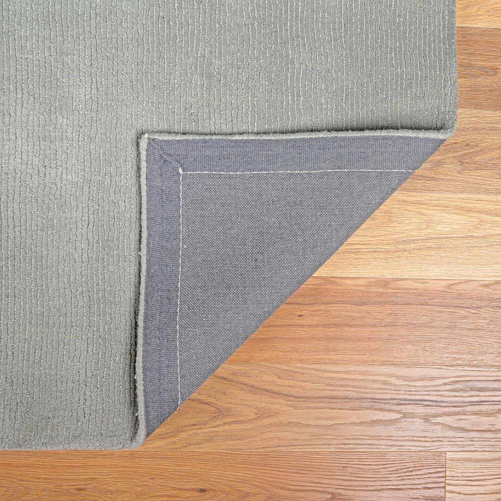 Brockton Solid Light Gray Wool Rug