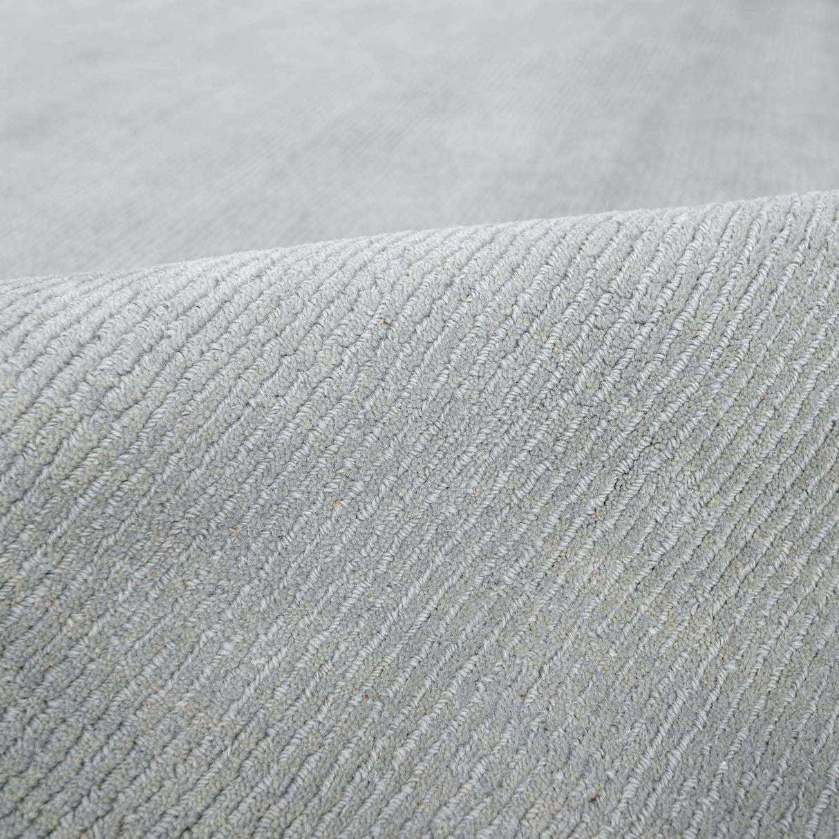 Brockton Solid Light Gray Wool Rug