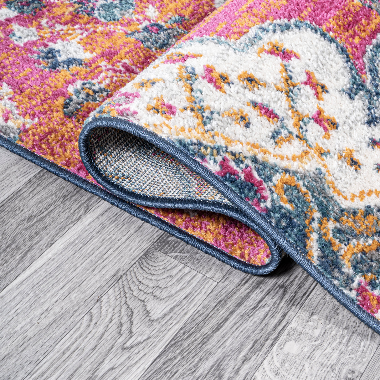 Bohemian FLAIR Boho Medallion Area Rug