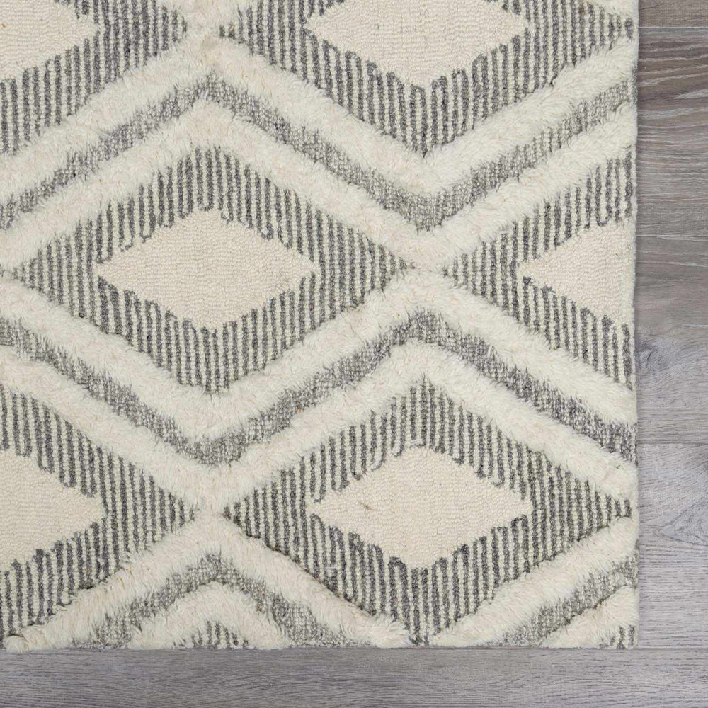 Boncarbo Area Rug - Promo