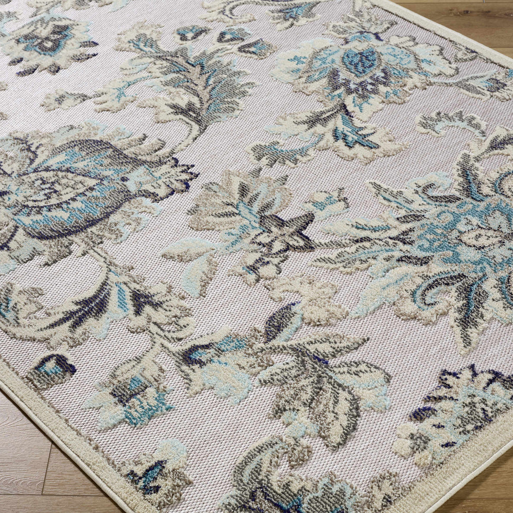 Benita Area Rug