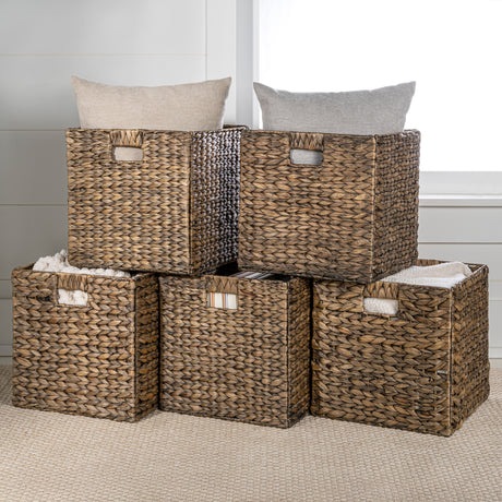 Bryce-Classic-Farmhouse-Handwoven-Hyacinth-Collapsible-Storage-Cube-Baskets-with-Handles-(Set-of-5)-Decorative-Baskets-&-Storage