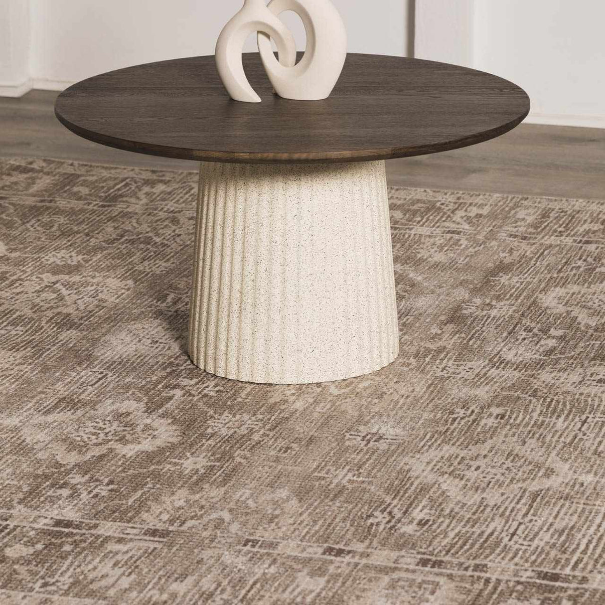 Collins Avenue II Vintage Oushak Area Rug