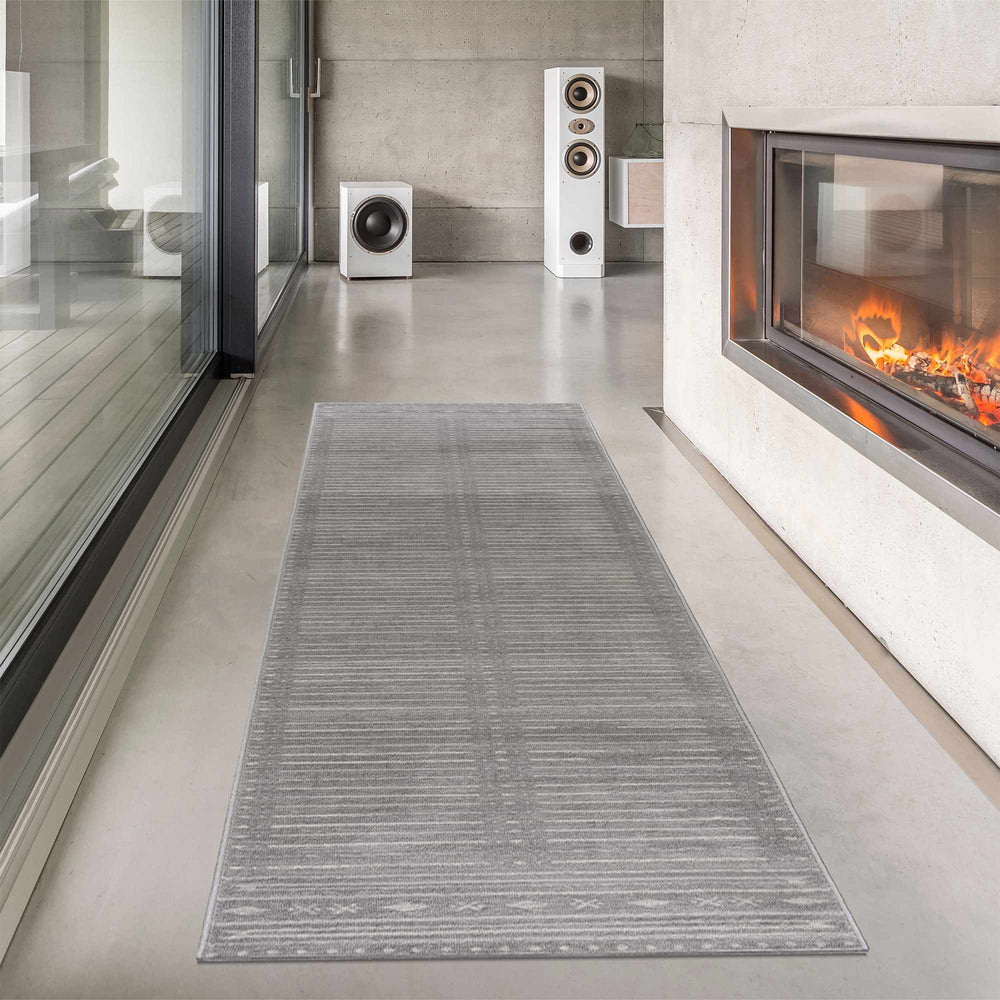 Tigri Aztec Ivory & Gray 2324 Area Rug - Clearance