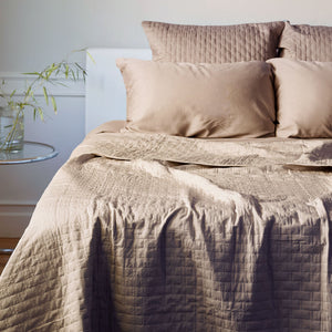 Bamboo Quilted Coverlet - 100% Viscose from Bamboo - Champagne by BedVoyage