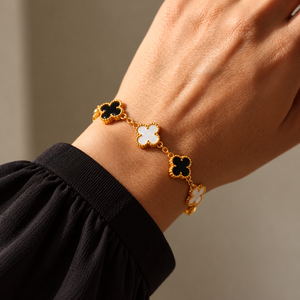 Title: 18k Gold Plated Bloom Line Bracelet