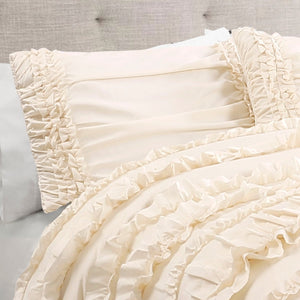 Belle Comforter Set