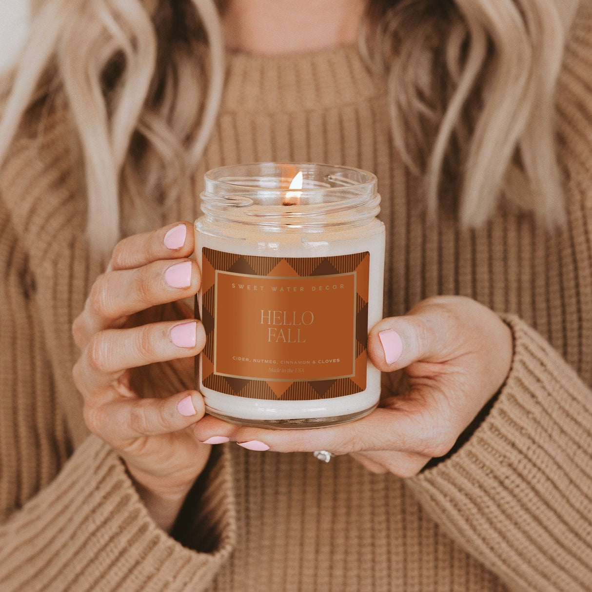 Hello Fall Soy Candle - Patterned 9 oz - Clear Jar