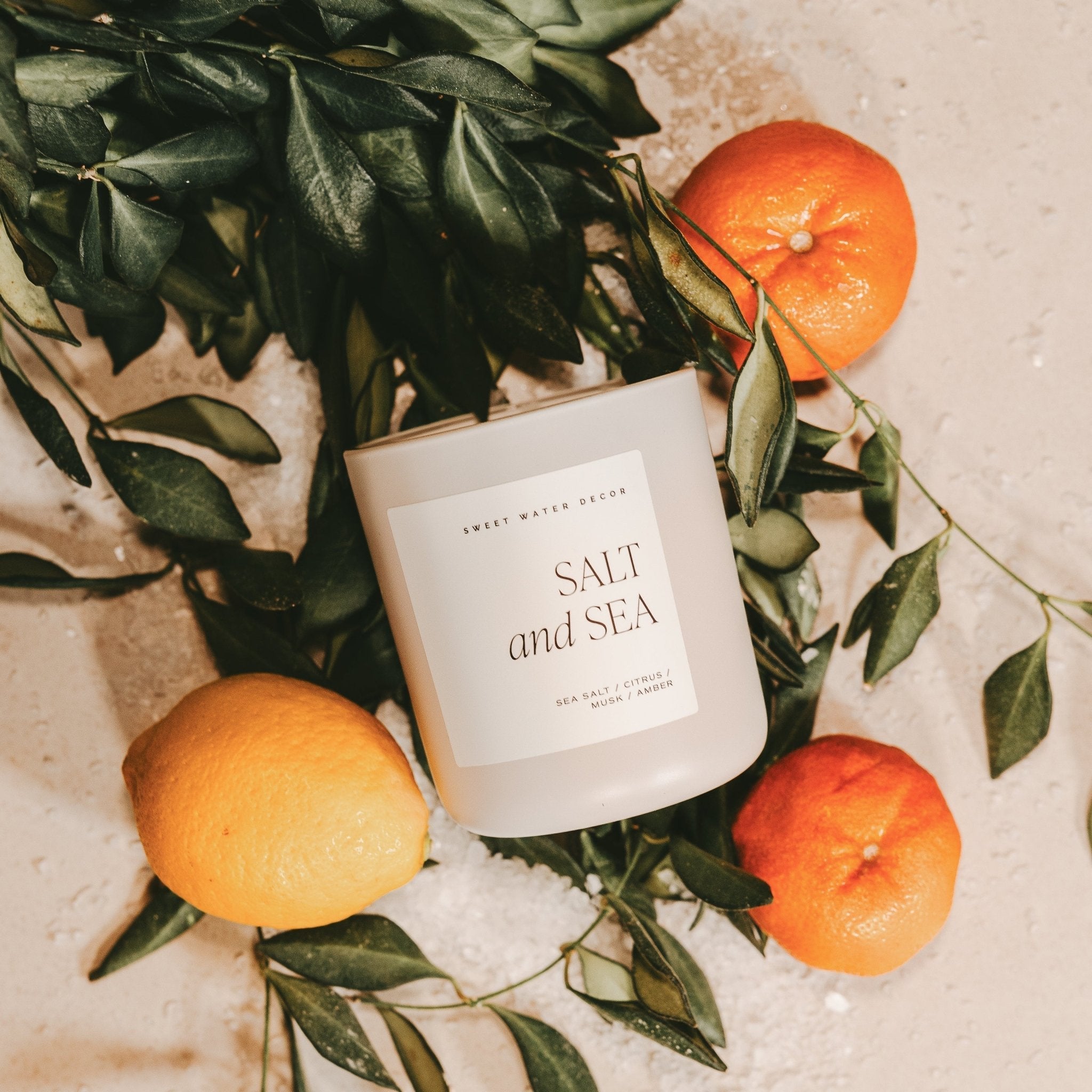 Salt and Sea Soy Candle - Thumbnail 3