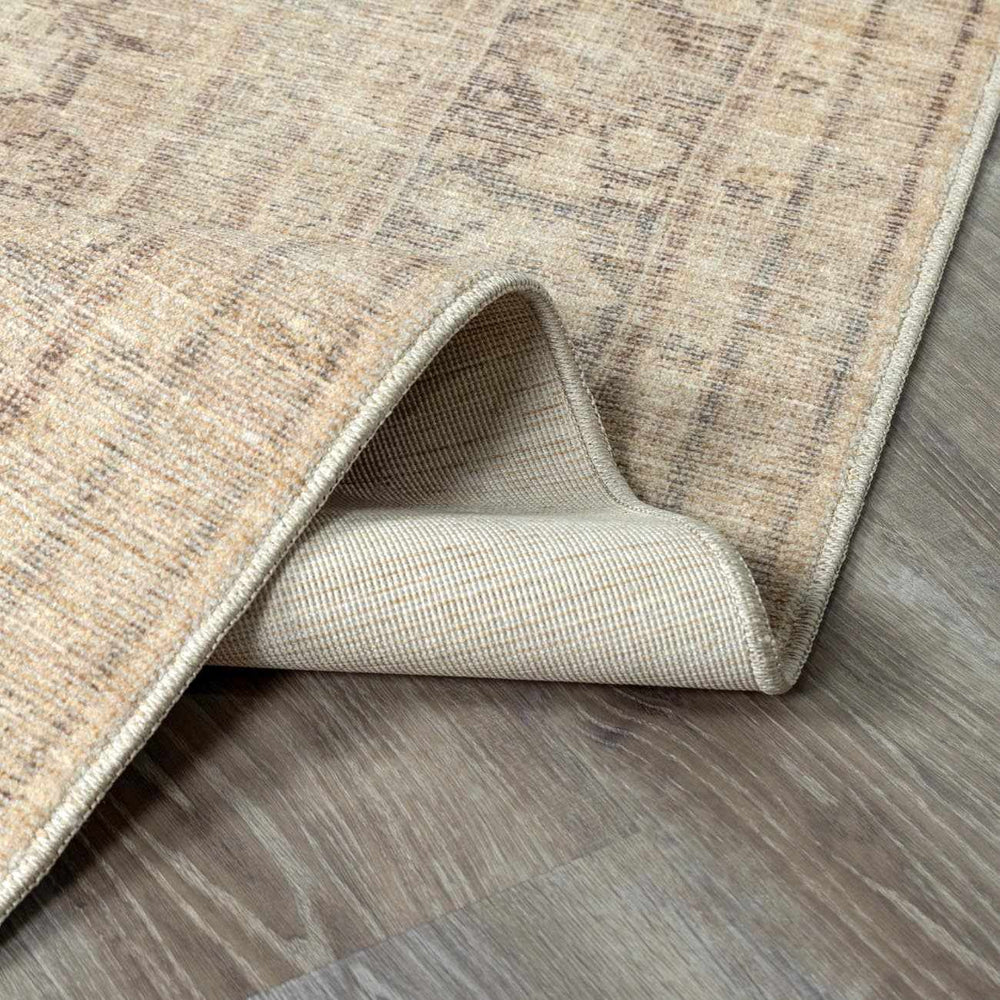Fetscher V Vintage Damask Area Rug
