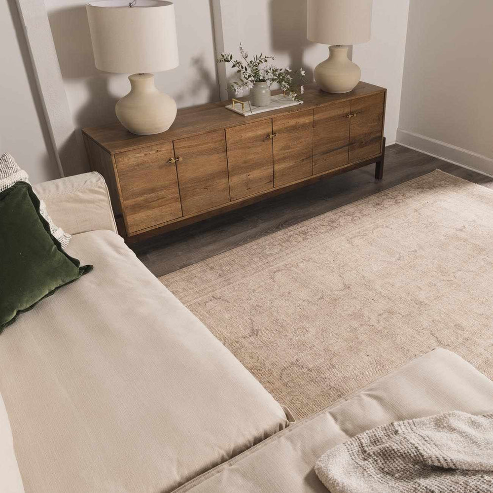 Fetscher V Vintage Damask Area Rug
