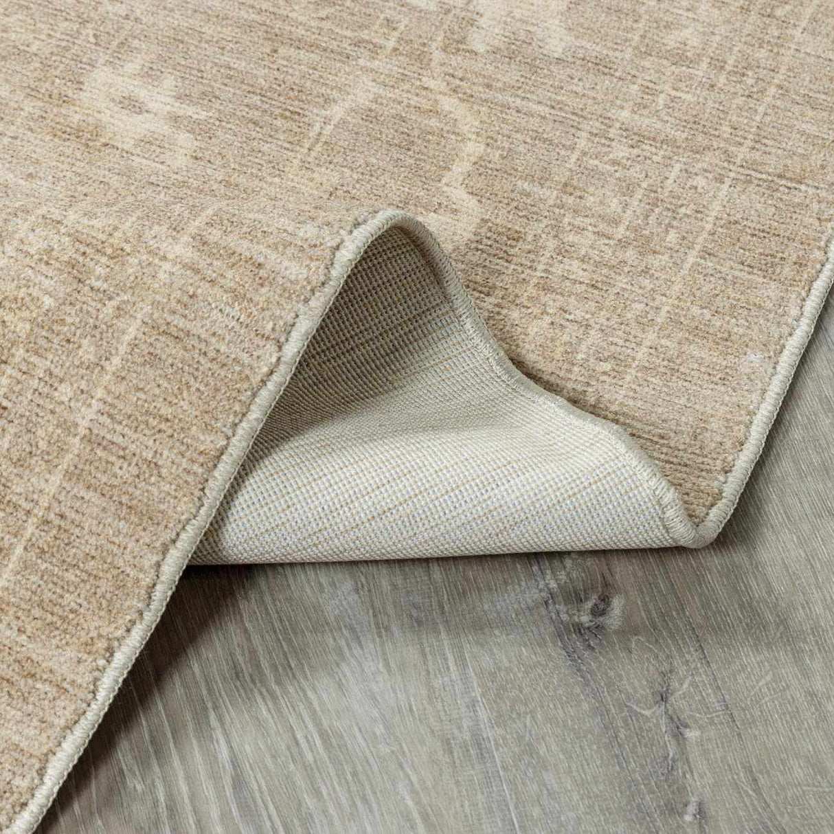 Fetscher III Vintage Damask Area Rug
