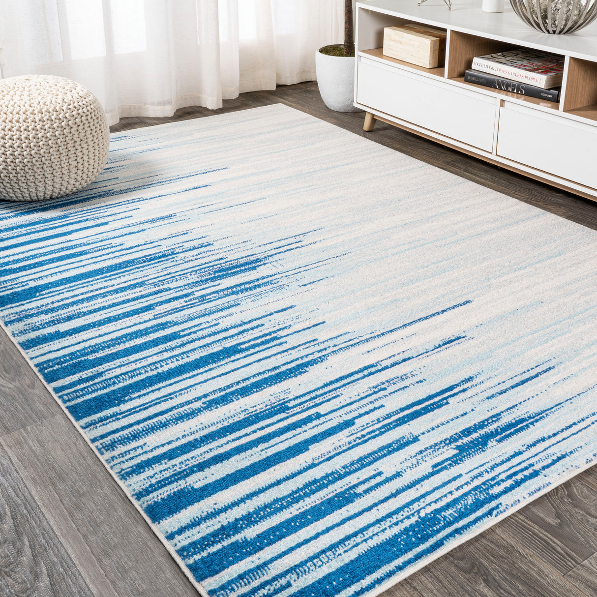 Linear-Modern-Half-Stripe-Area-Rug-Area-Rugs