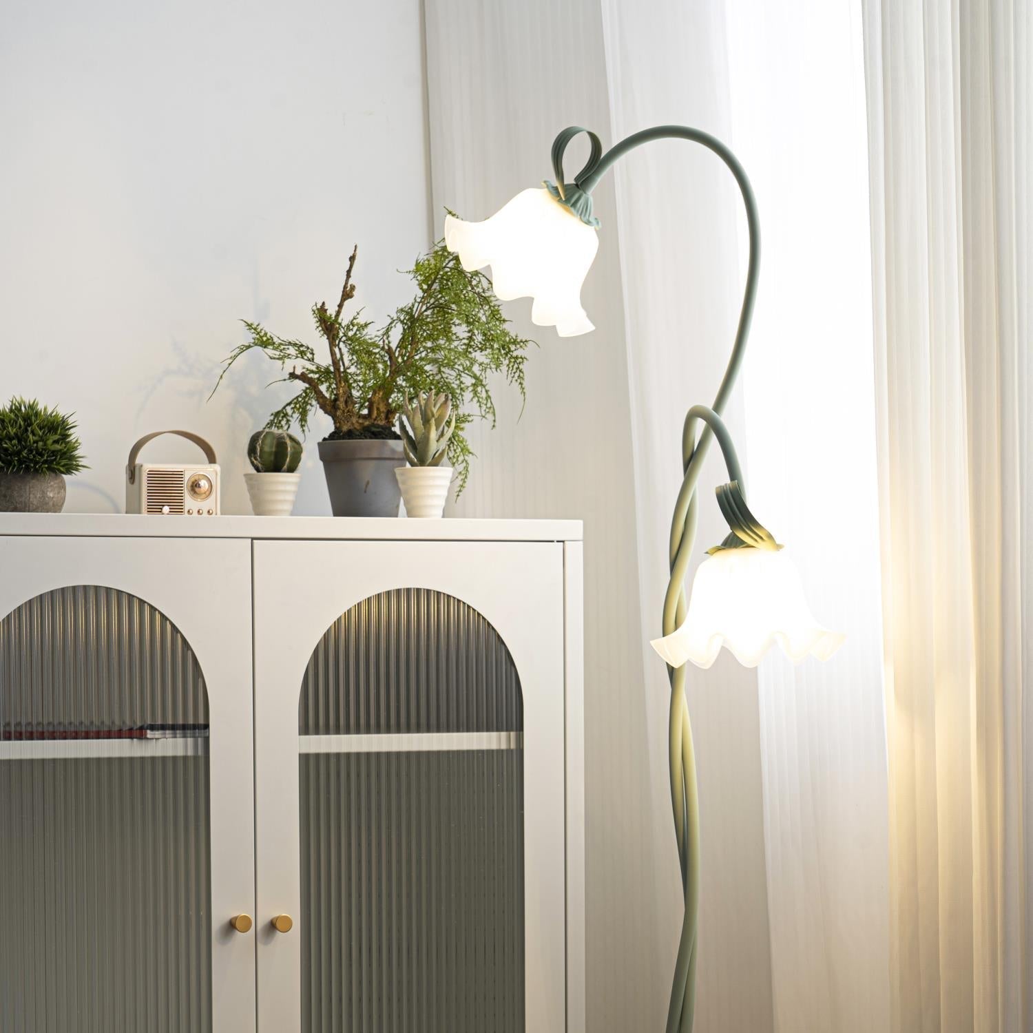 Calla Flower Floor Lamp Matte Green Floral Standing Light