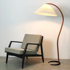 Arbora | Arc Floor Lamp with Beech Wood and Pleated Shade | Plug In Lamp for Living Room