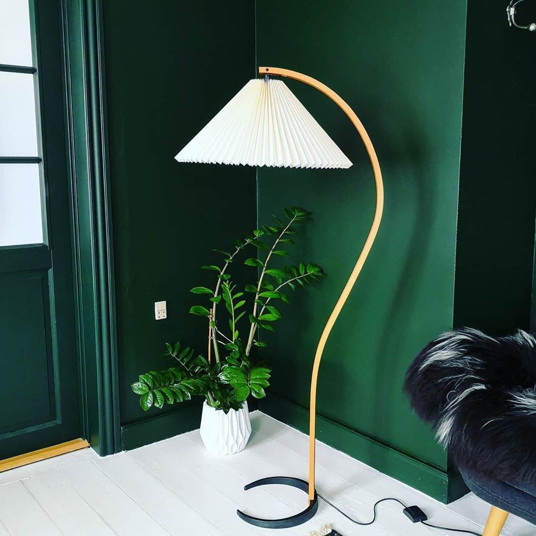 Arbora | Arc Floor Lamp with Beech Wood and Pleated Shade | Plug In Lamp for Living Room