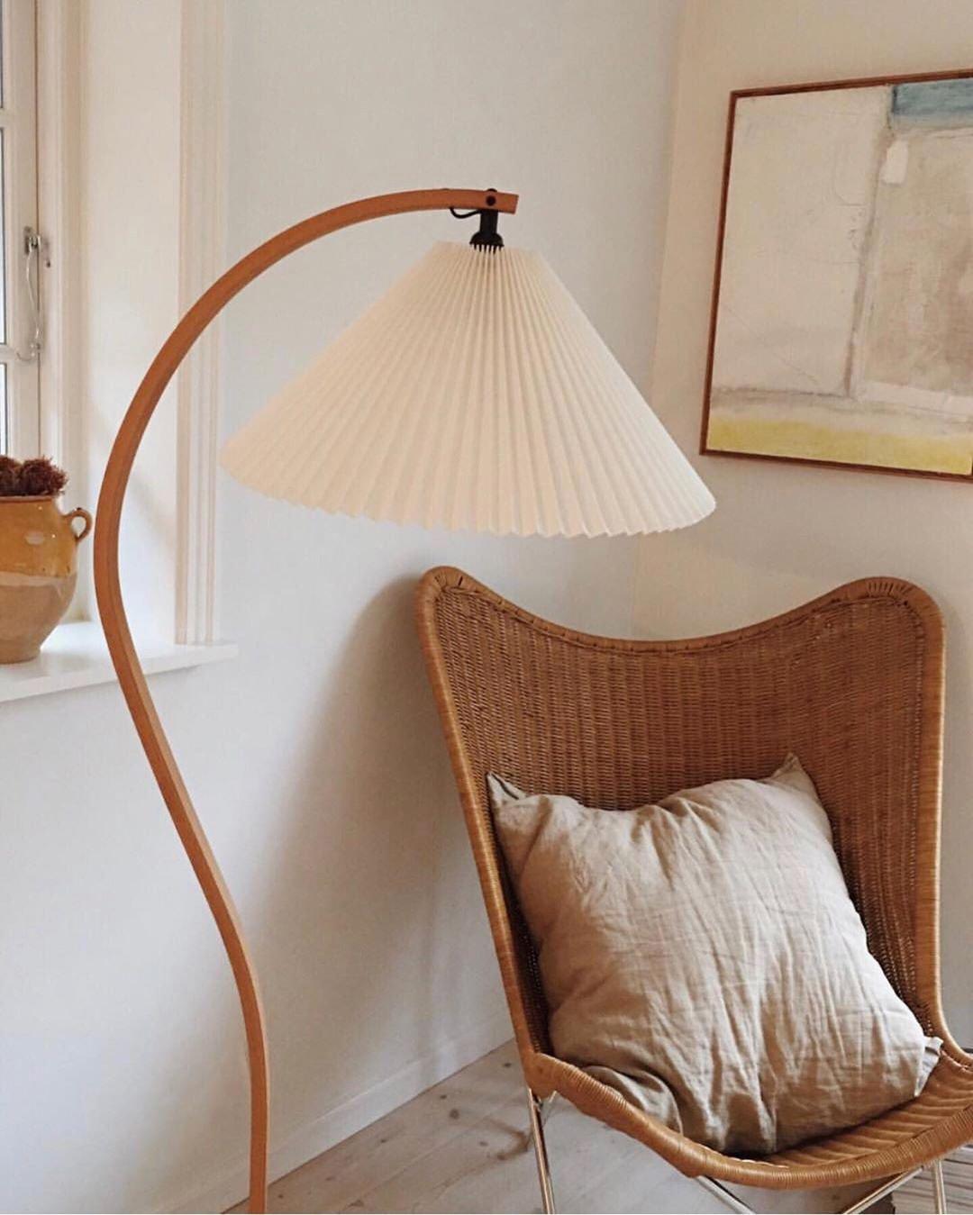 Arbora | Arc Floor Lamp with Beech Wood and Pleated Shade | Plug In Lamp for Living Room