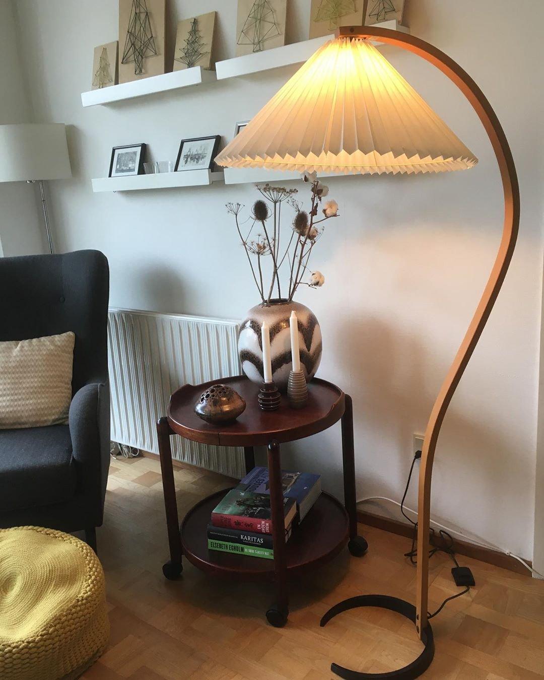 Arbora | Arc Floor Lamp with Beech Wood and Pleated Shade | Plug In Lamp for Living Room