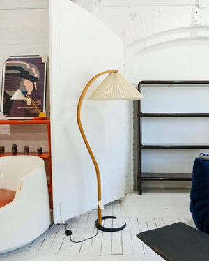 Arbora | Arc Floor Lamp with Beech Wood and Pleated Shade | Plug In Lamp for Living Room