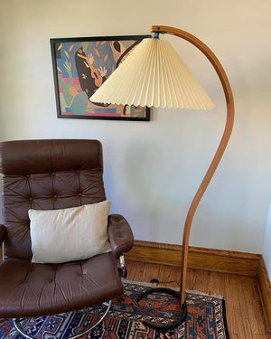 Arbora | Arc Floor Lamp with Beech Wood and Pleated Shade | Plug In Lamp for Living Room
