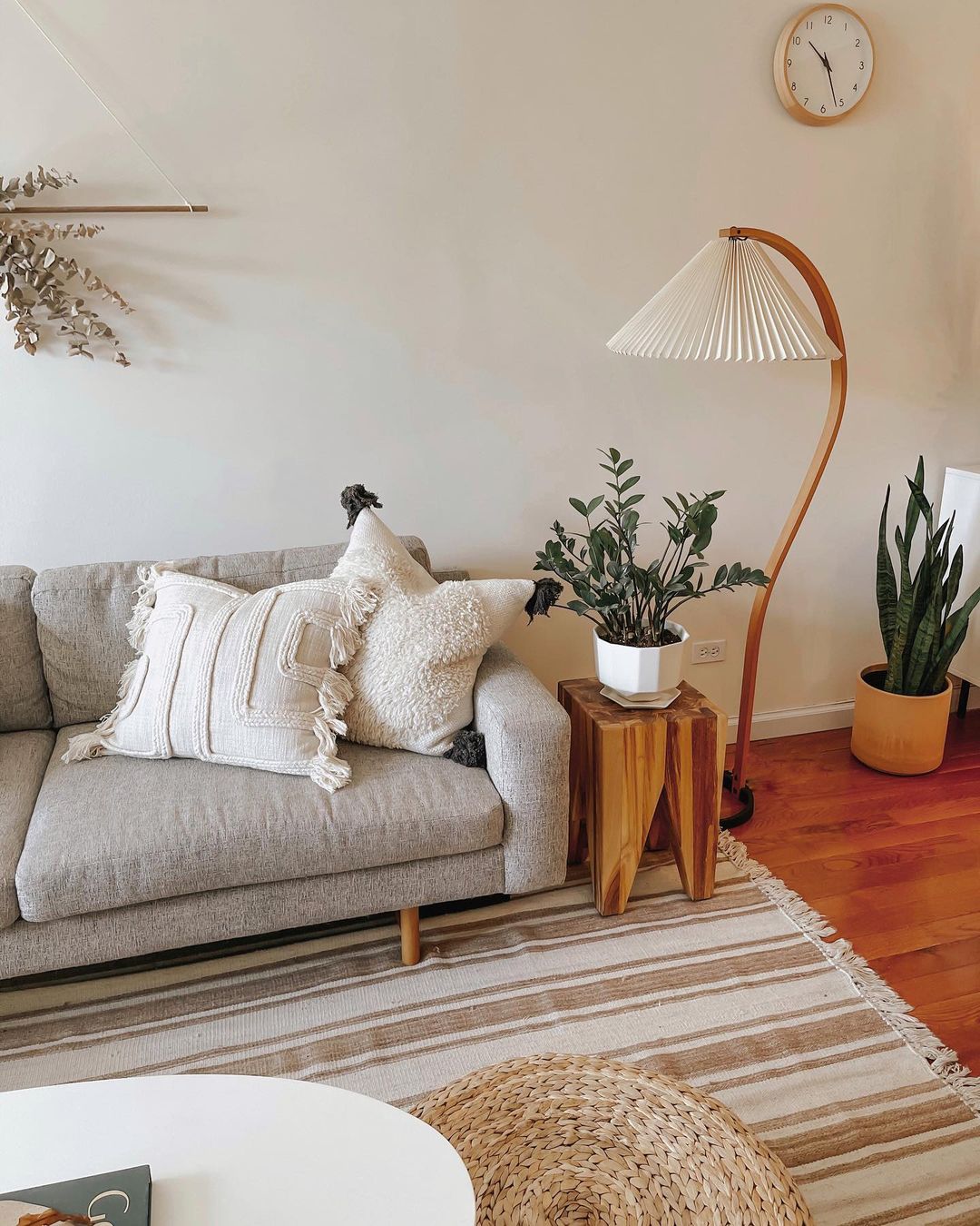 Arbora | Arc Floor Lamp with Beech Wood and Pleated Shade | Plug In Lamp for Living Room