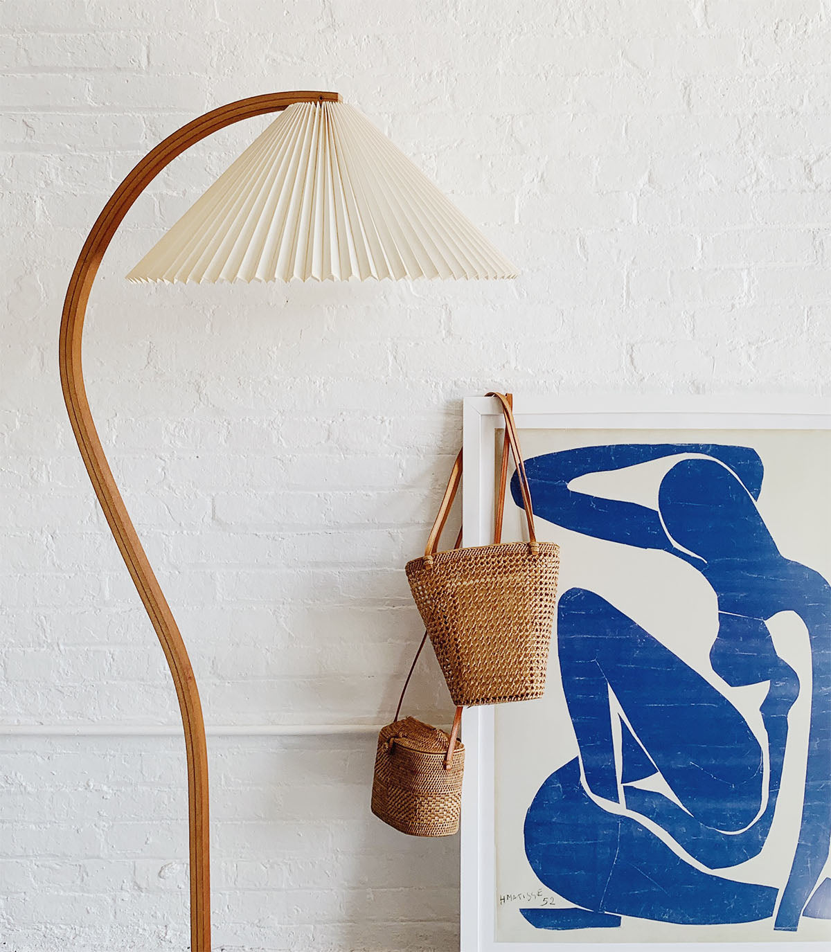 Arbora | Arc Floor Lamp with Beech Wood and Pleated Shade | Plug In Lamp for Living Room