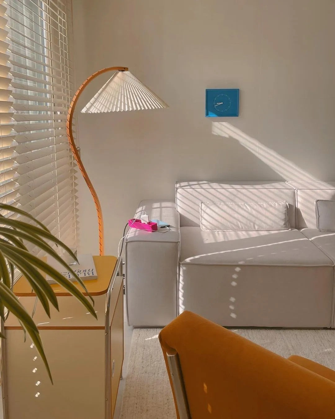 Arbora | Arc Floor Lamp with Beech Wood and Pleated Shade | Plug In Lamp for Living Room