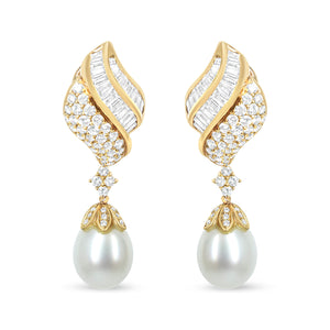 18k Yellow Gold 7.0 Cttw Baguette and Round Diamond South Sea Pearl Drop Dangle Clip-On Earrings (F-G Color, VS1-VS2 Clarity)