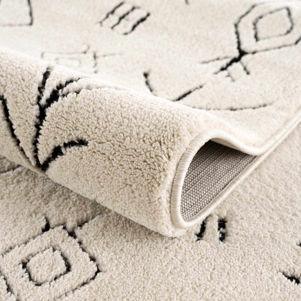 Thian Tribal Area Rug - Clearance