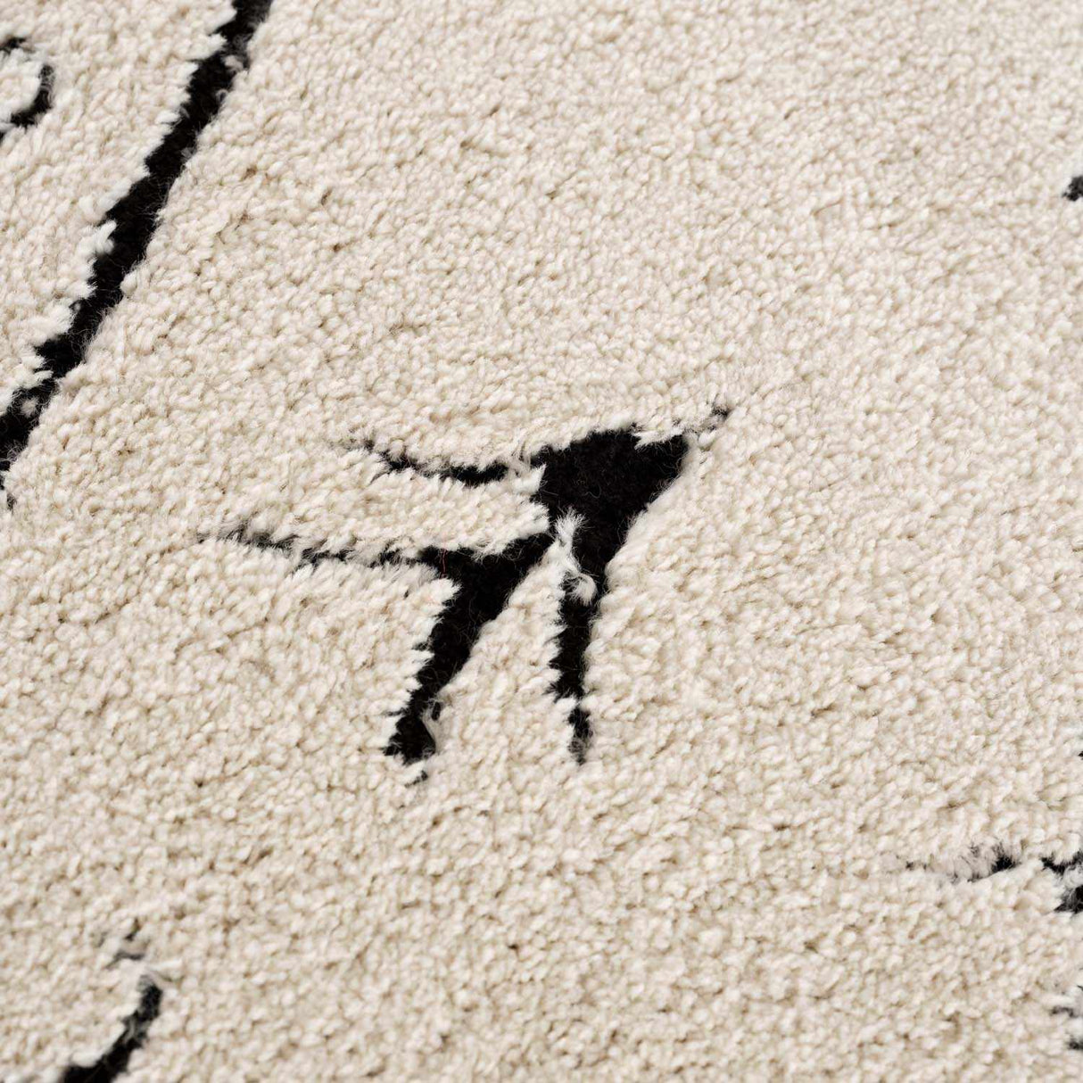 Thian Tribal Area Rug - Clearance