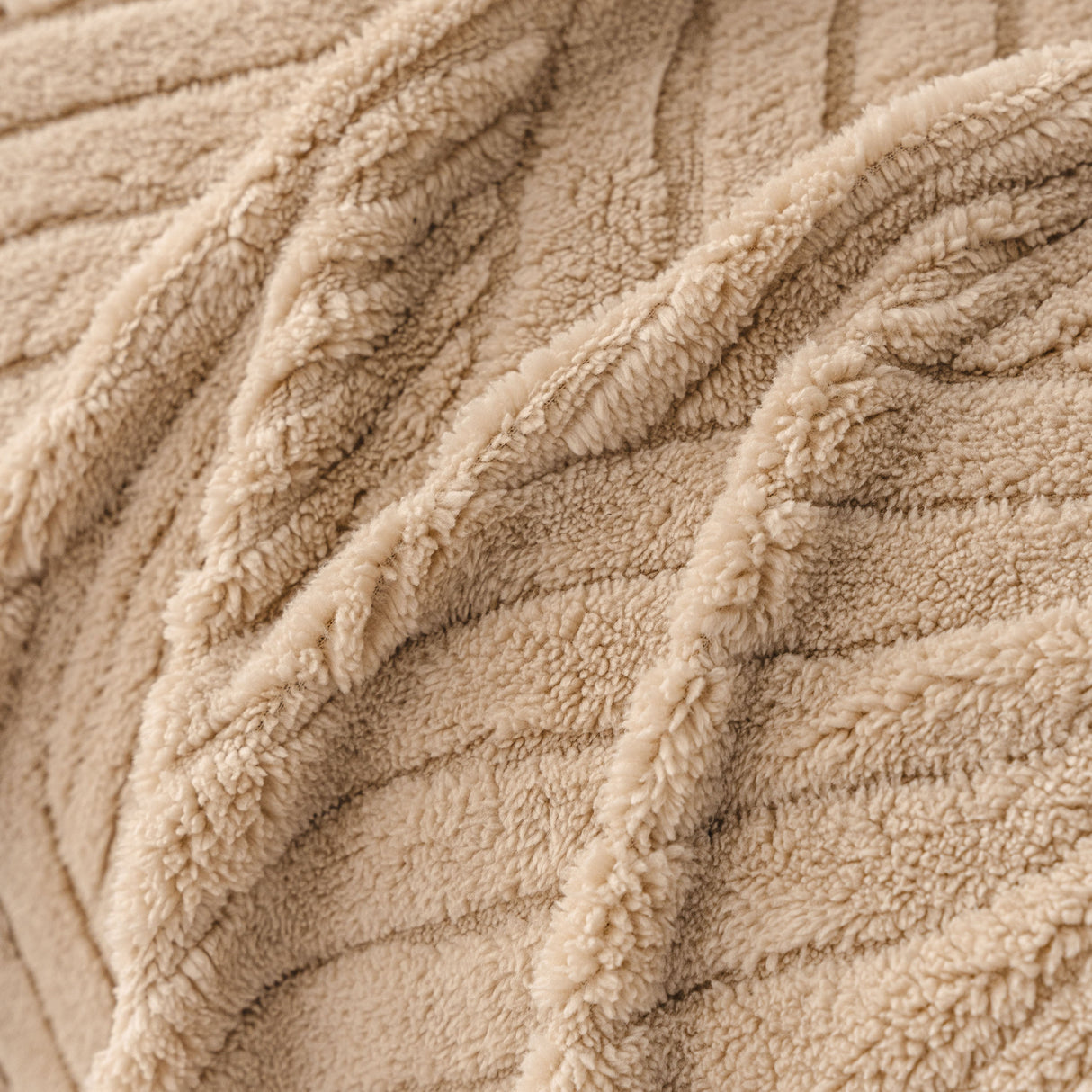 Plush Sherpa Fleece Sofa Throw Blanket, Soft & Cozy Furniture Protector for Couch