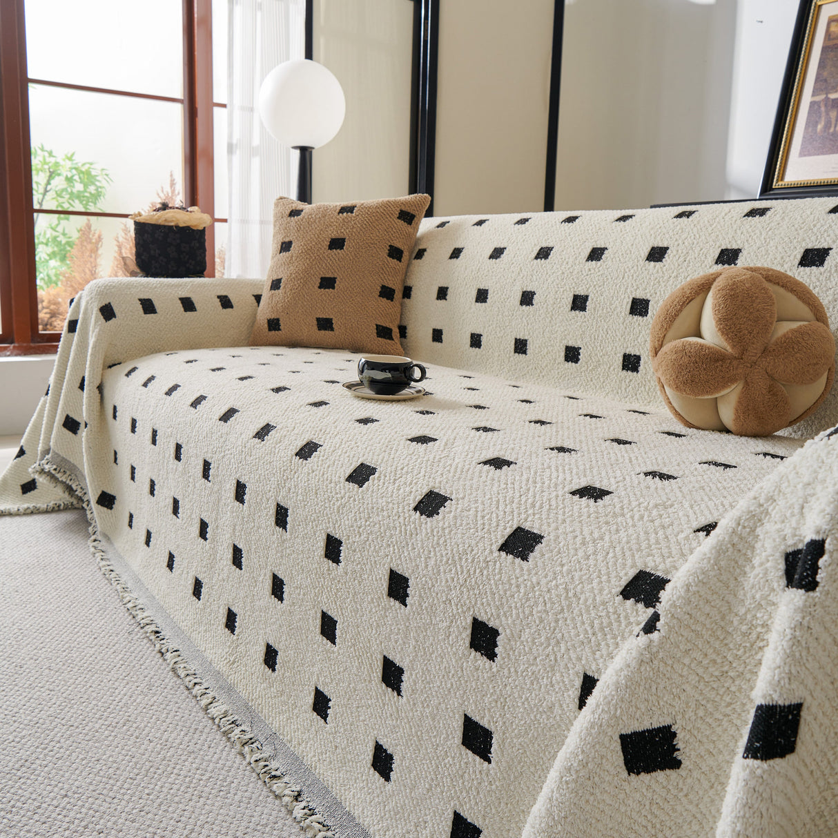 Sofa Throw Blanket with Woven Geometric Pattern & Tassels, Soft & Thick Couch Cover
