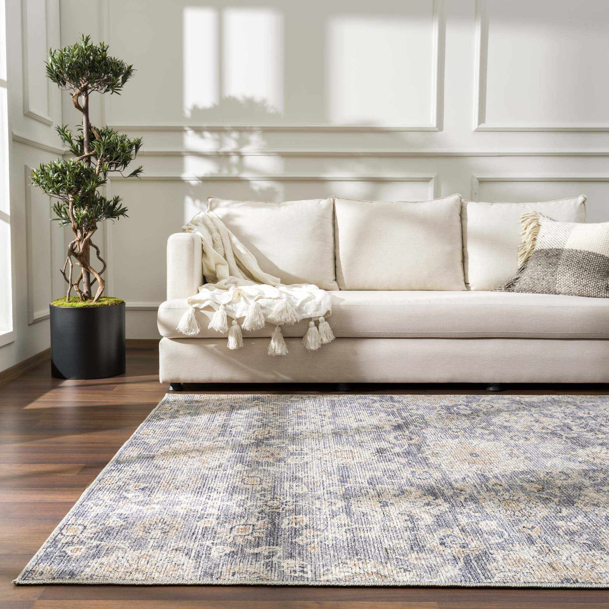Metin Area Rug