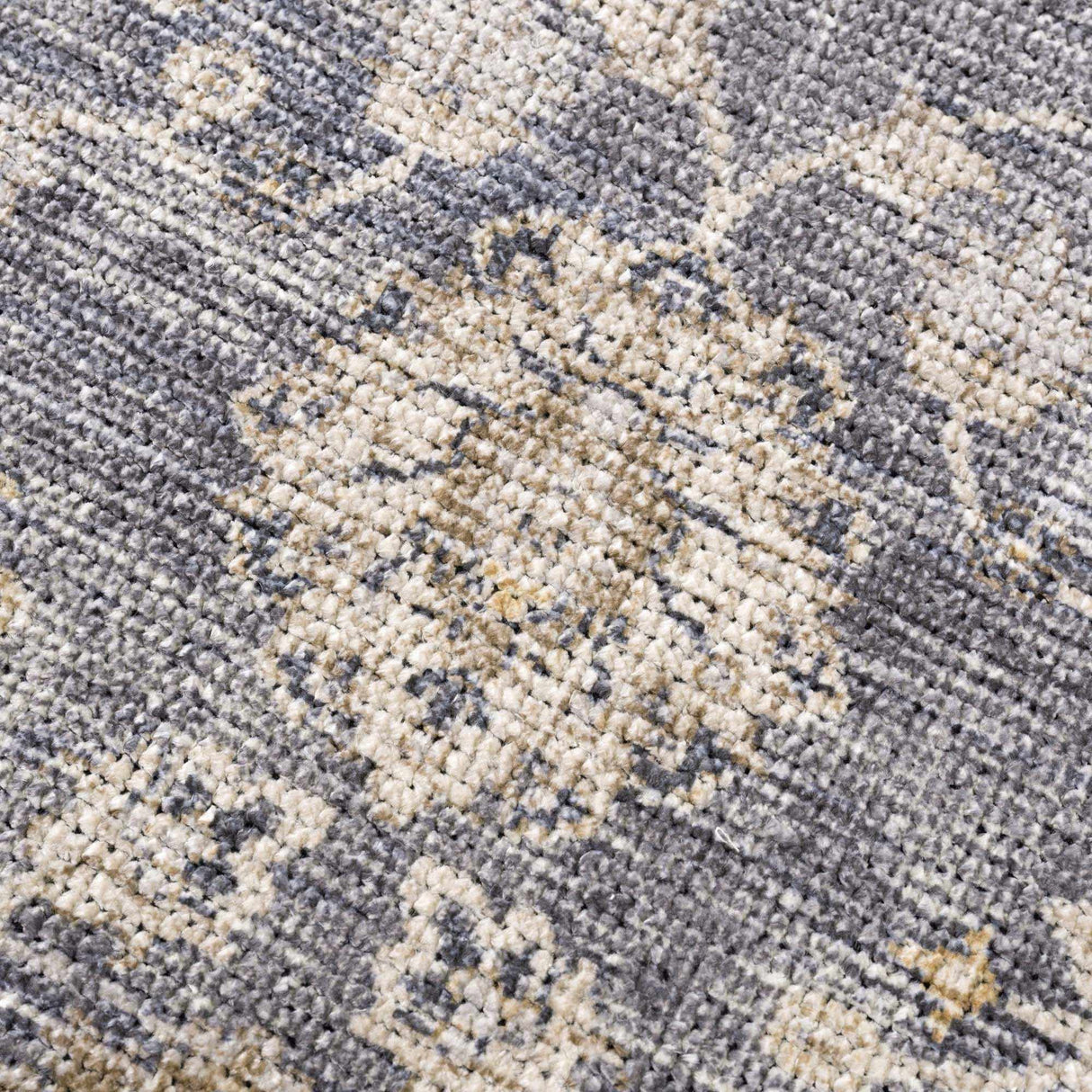 Metin Area Rug