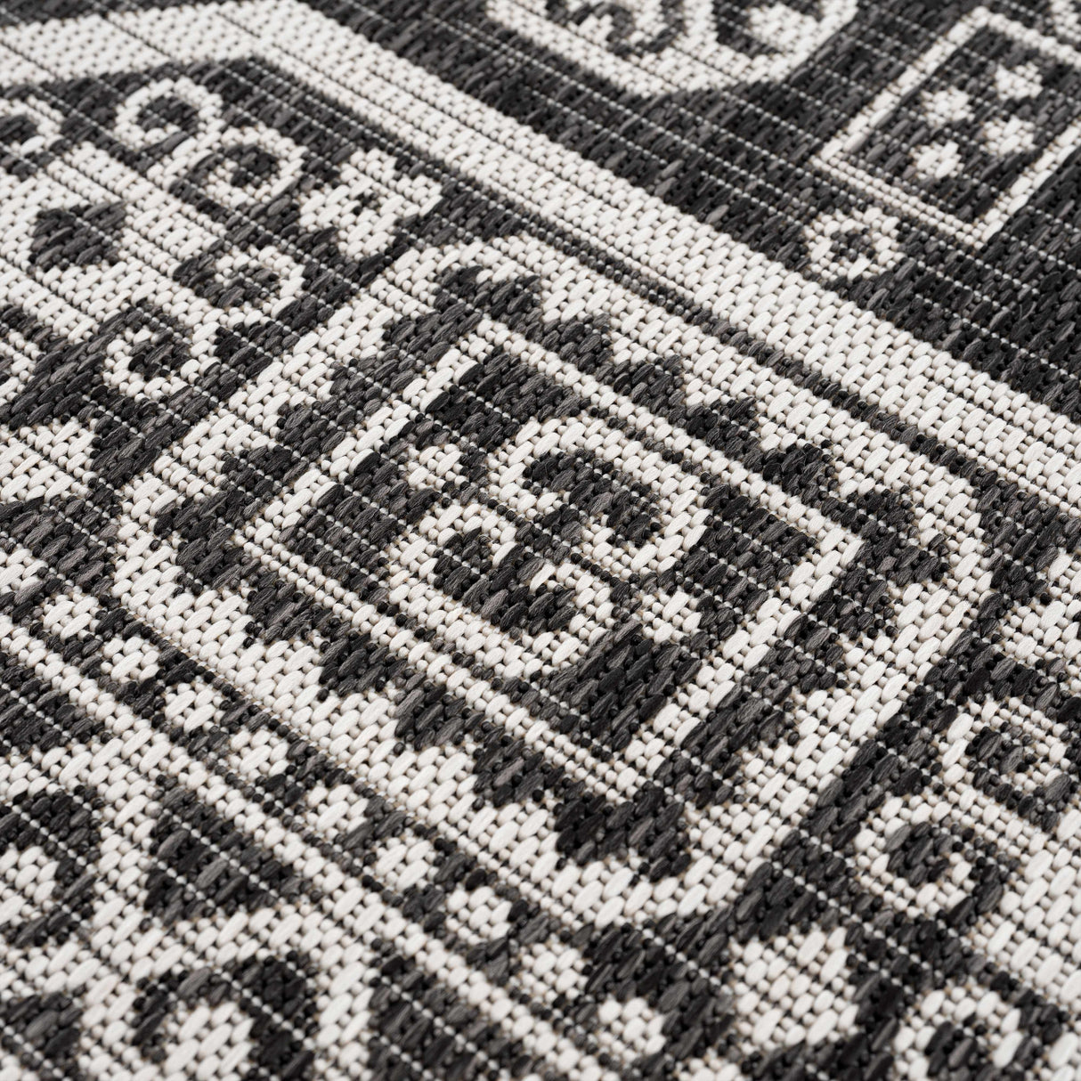 Kingscliff Nordic Rug - Clearance