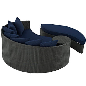 Sojourn Outdoor Patio Sunbrella Daybed by Modway