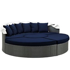 Sojourn Outdoor Patio Sunbrella Daybed by Modway
