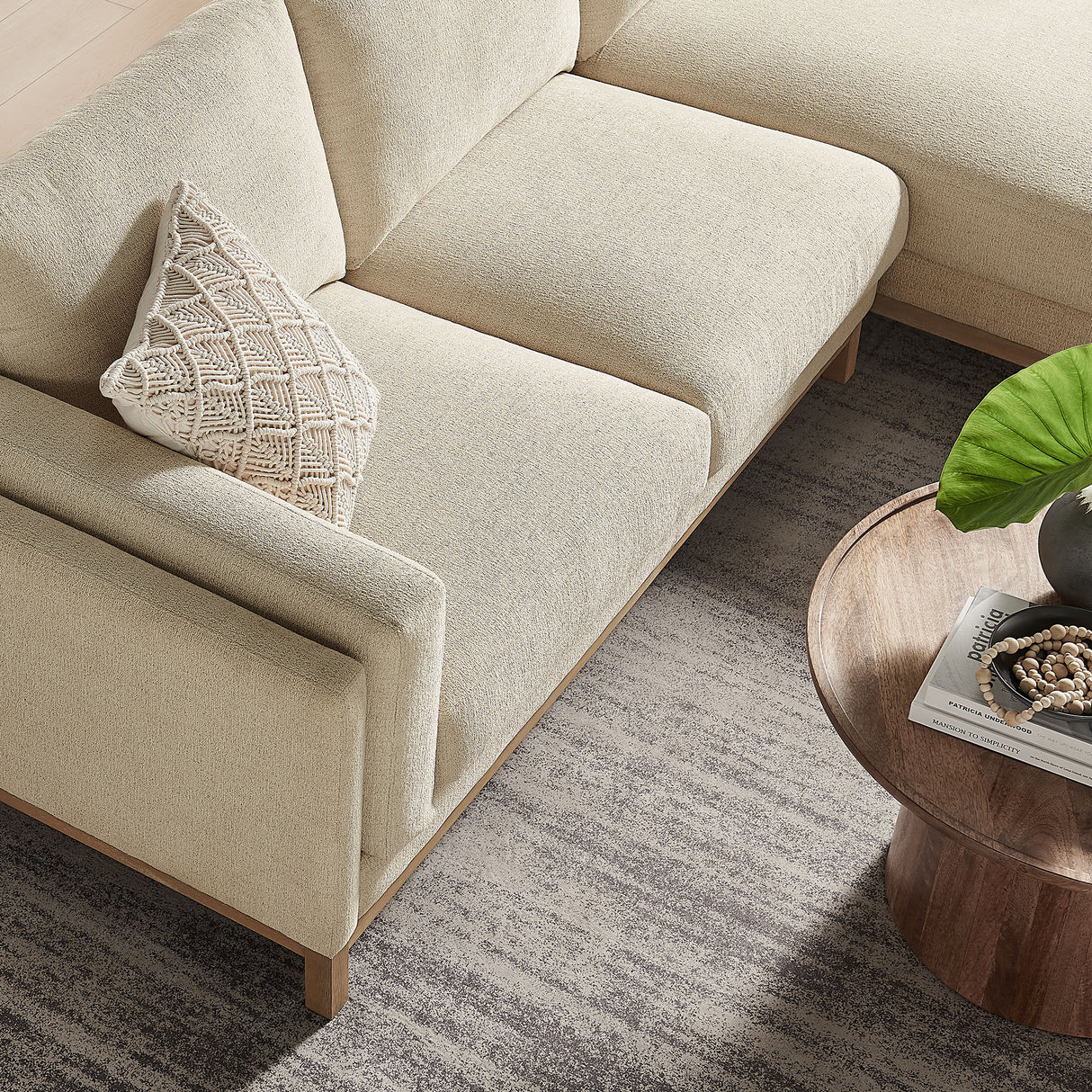 Roscoe Right-Facing Fabric Sectional Sofa with Chaise by Modway