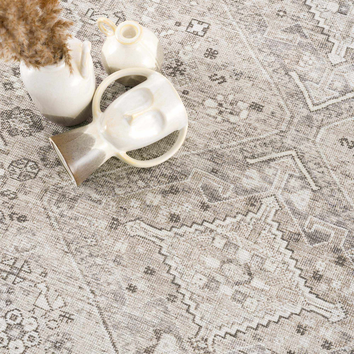 Nadie Area Rug