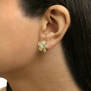 10K Gold 1/3 Cttw Lab Grown Diamond Flower Petal Stud Earrings