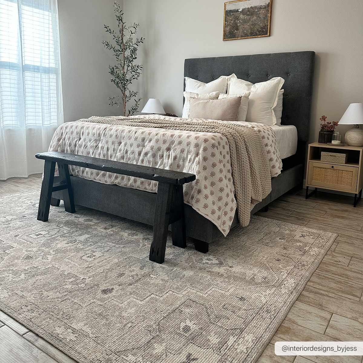 Elle Medallion Light Gray Area Rug