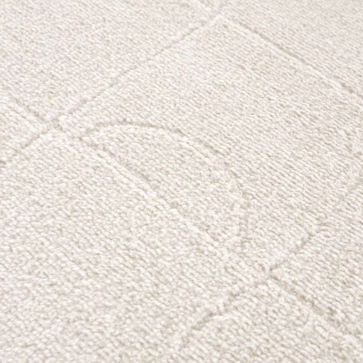 Keanu Ivory Area Rug