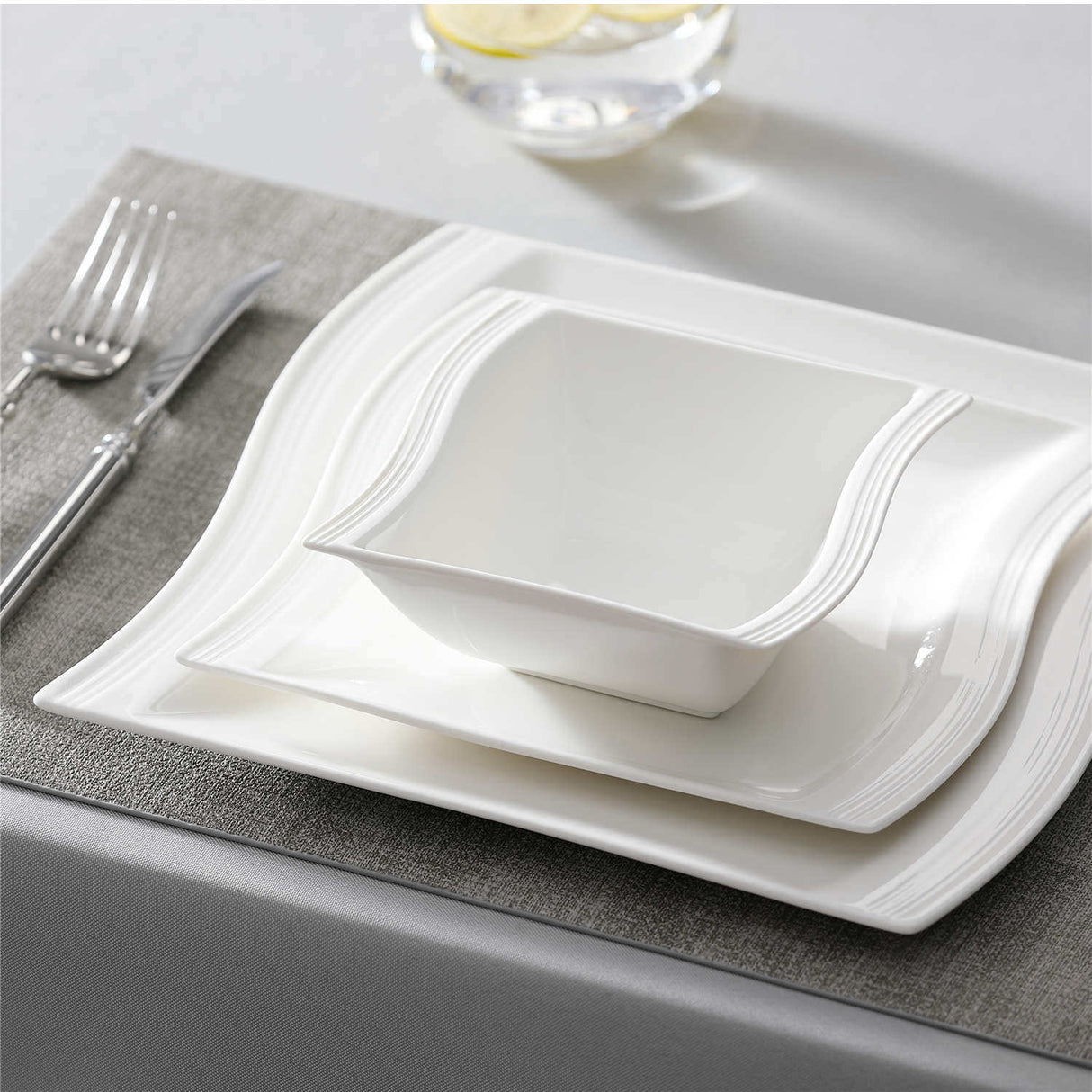 Flora Marble Grey 26-Piece Dinnerware Set